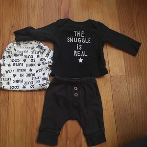Newborn outfit